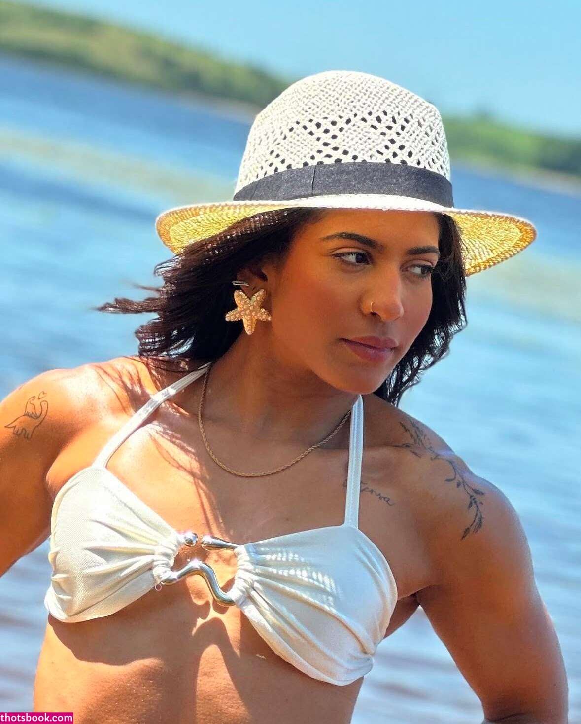 Larissa Felix Larisfelix09 Nude Leaks OnlyFns Photos #4 1594585