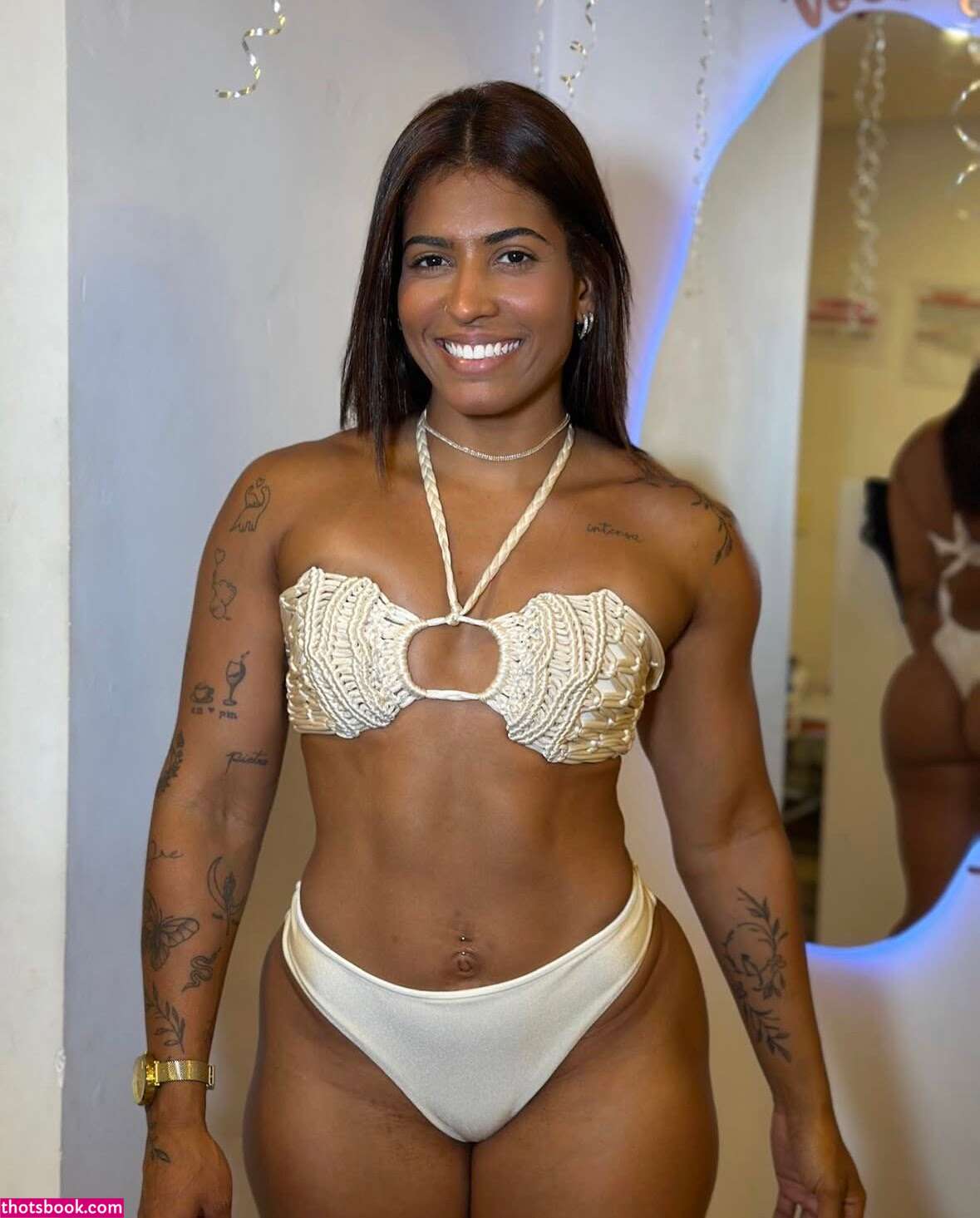 Larissa Felix Larisfelix09 Nude Leaks OnlyFns Photos #4 1594590