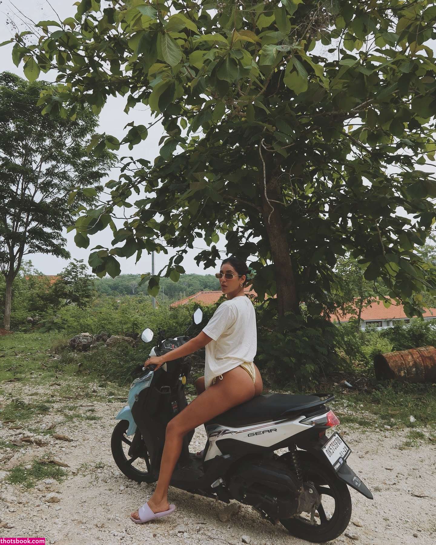 Radhika Seth Nude Leaks OnlyFans Photos #4 1608903