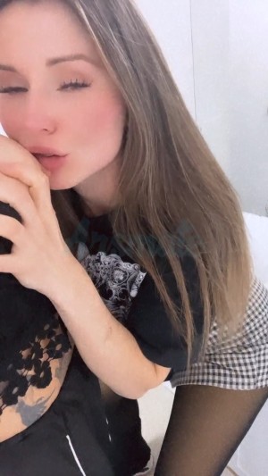 AlexxaDiamond Nude Leaks OnlyFans Video #1