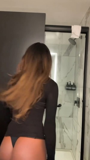 Sommer Ray Nude Leaks OnlyFans Photos #32