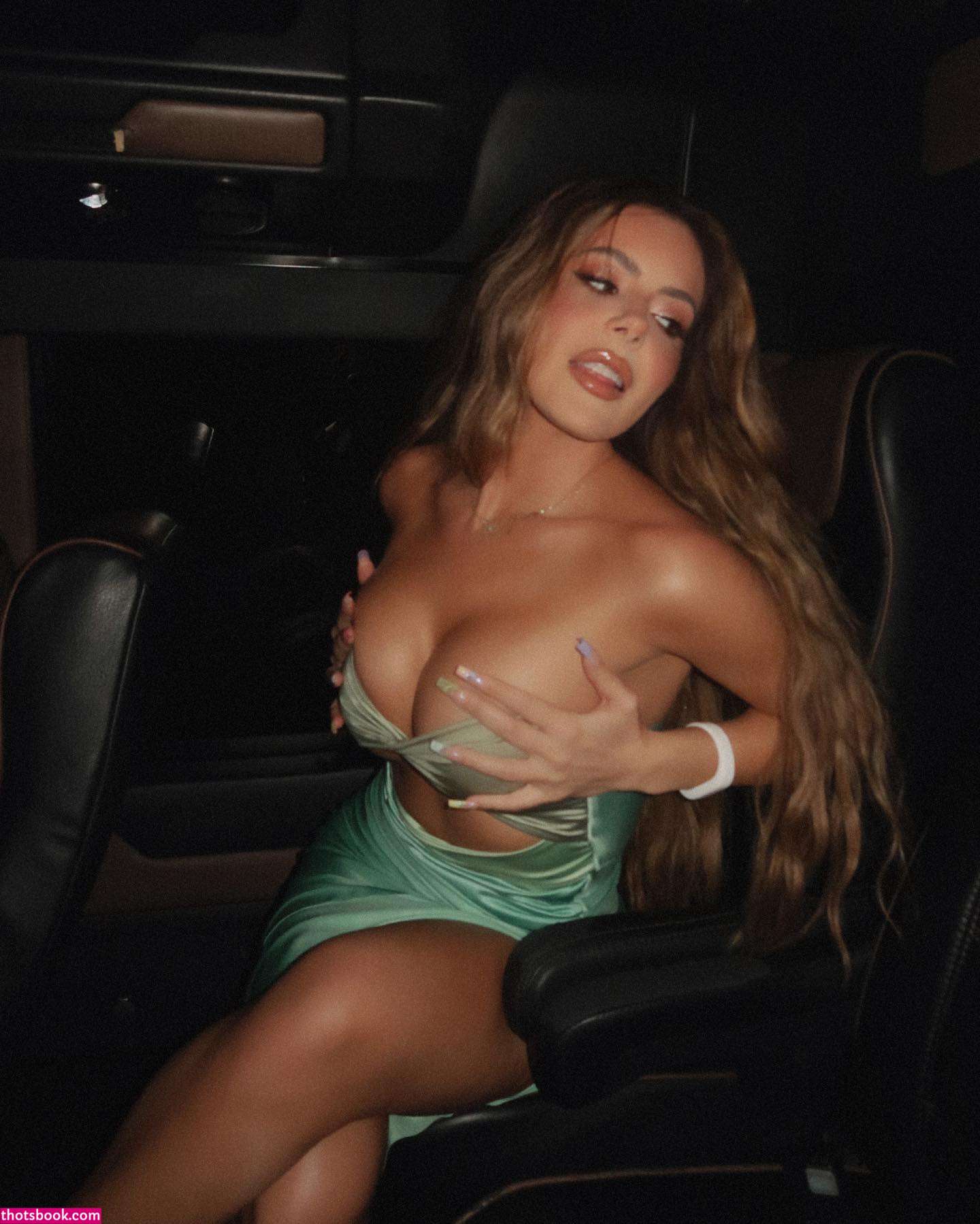 Brielle Biermann Nude Leaks OnlyFans Photos #5 1596042