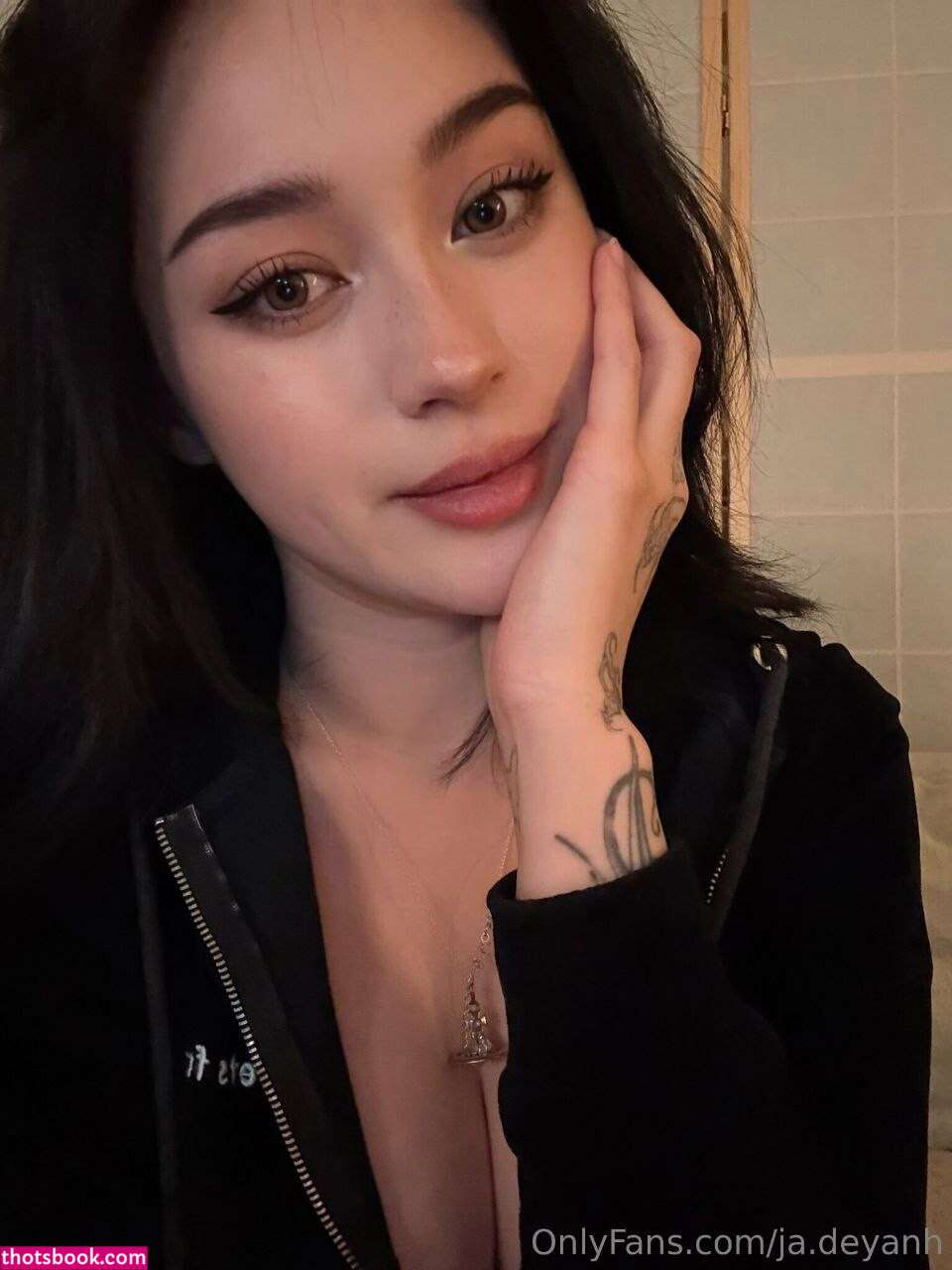 JadeyAnh vylerria Nude Leaks OnlyFans Photos #17 1624366