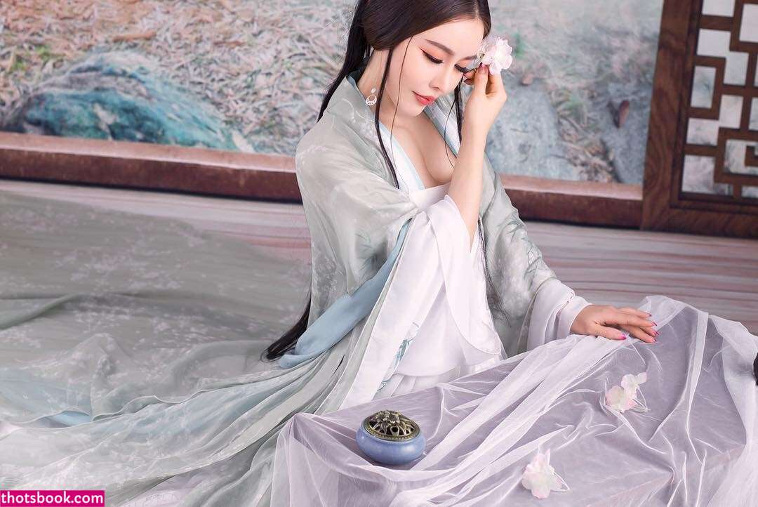 Yuan Herong Nude Leaks OnlyFans Photos #15 1624965