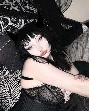 m0theranna Nude Leaks OnlyFans Photos #3