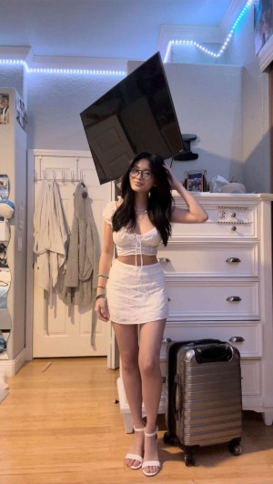 Yanatotnakan Delilah Cao Nude Leaks OnlyFans Photos #5