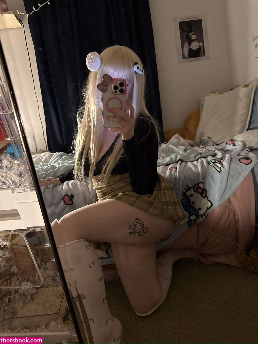 bimbogrlfriend thankyousnext julie Nude Leaks OnlyFans Photos #5 1588064