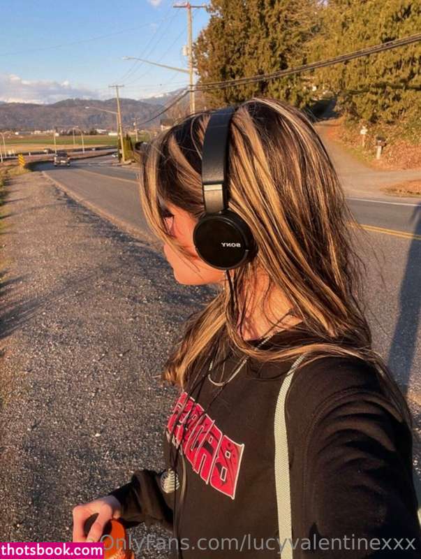 Lucyvalentinexxx lucyalice777 Nude Leaks OnlyFans Photos #5 1588953
