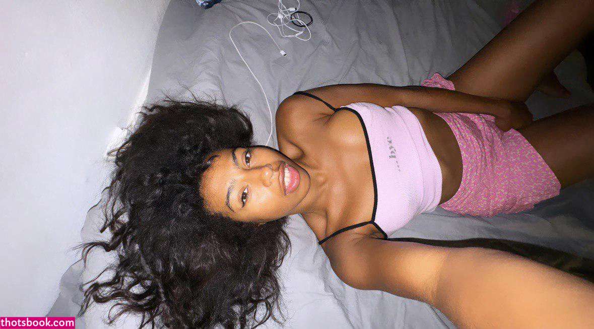 peachysammy Nude Leaks OnlyFans Photos #2 1589336