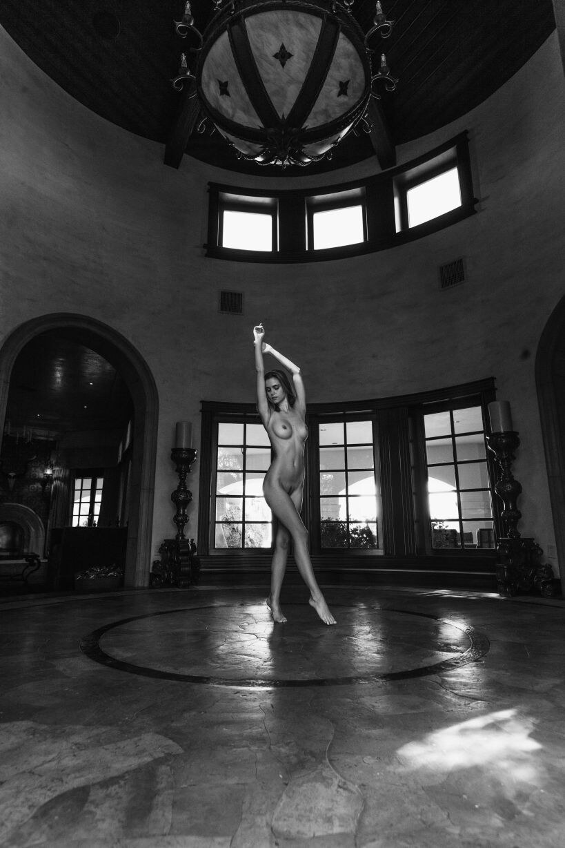 Amberleigh West Nude 7699