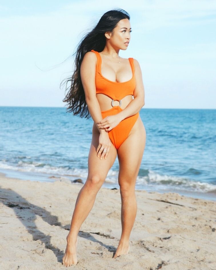 Niki Pea Bikini Photos 7980