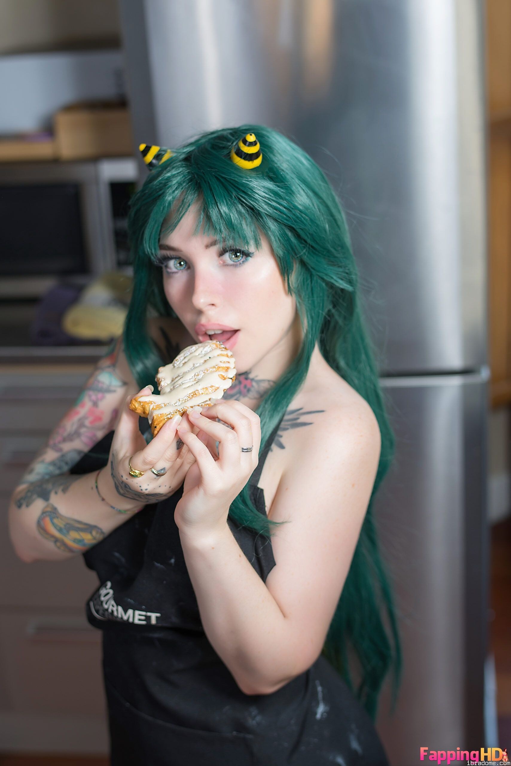  Marina Mui Nude 59820