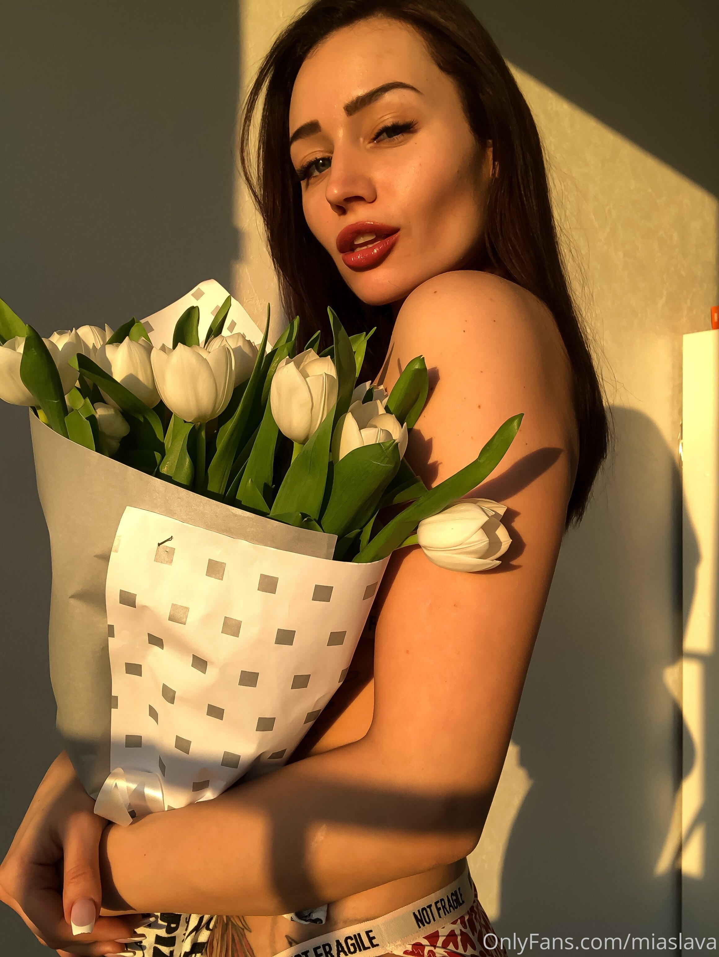 Alice Redlips Nude Photos I 68941