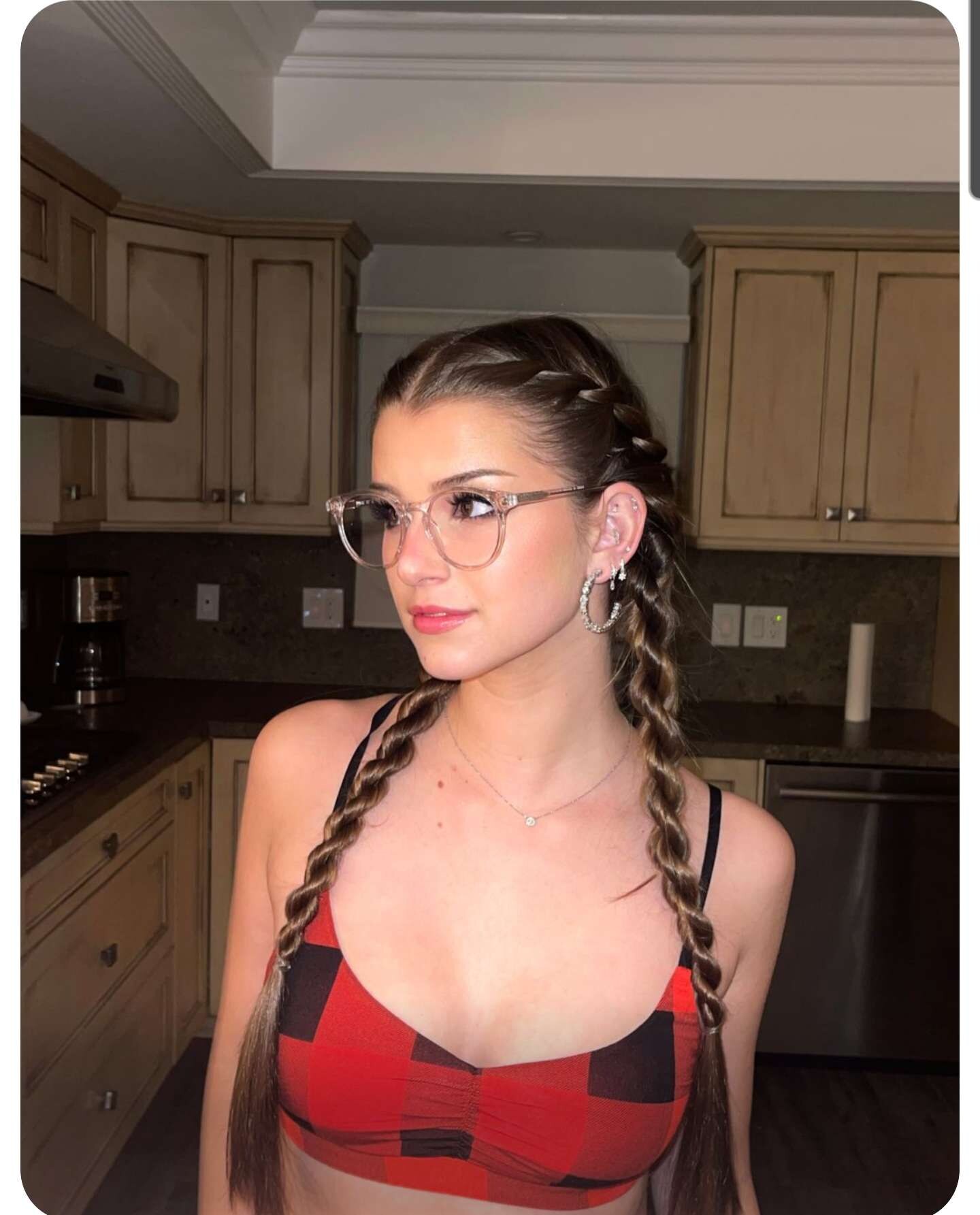 Brooke Monk Leaked Photos 124218