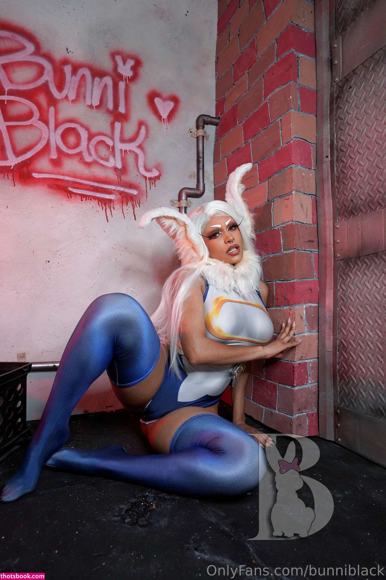 Bunni Black Nude Photos #5 393460