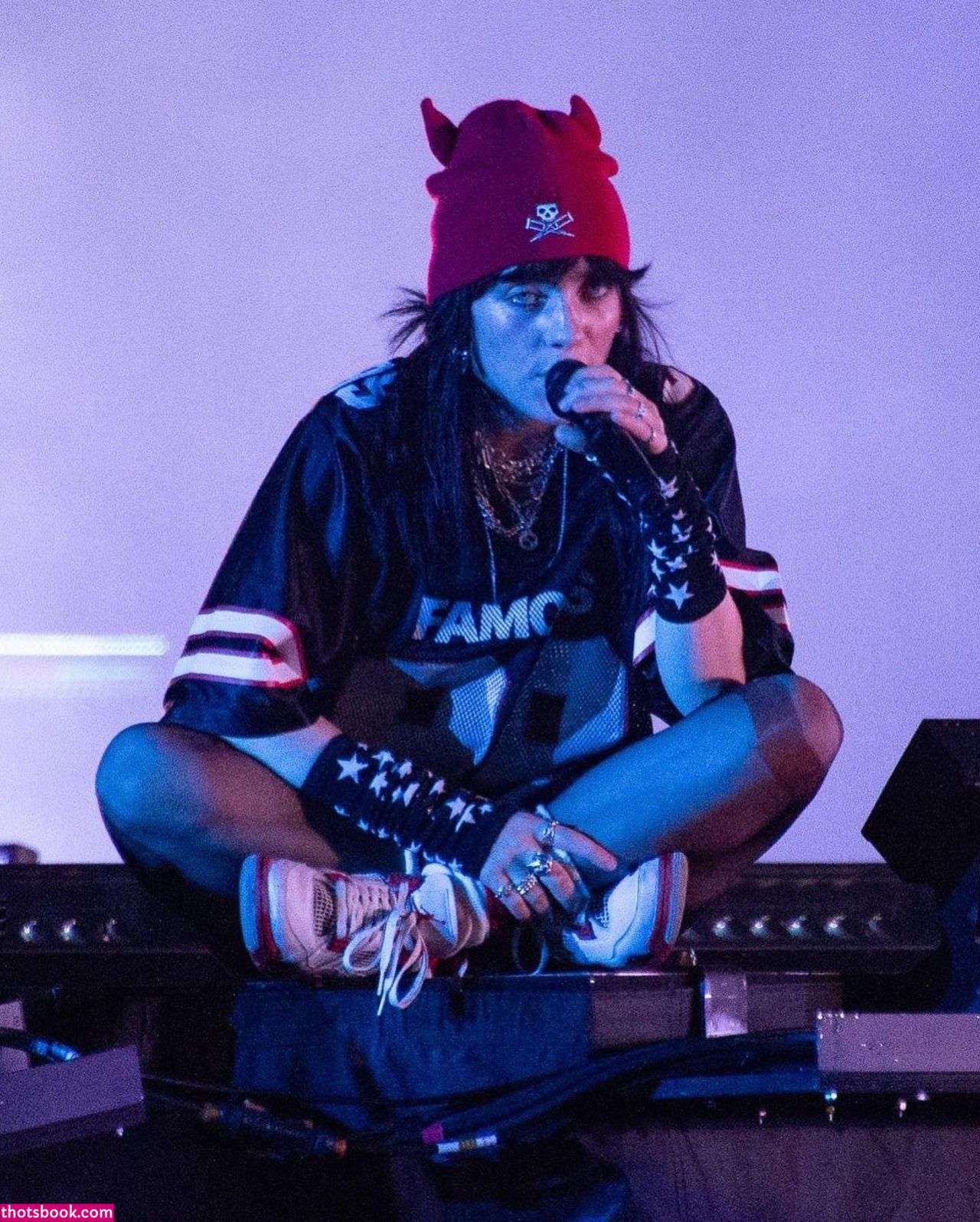 Billie Eilish Nude Photos #13 411237