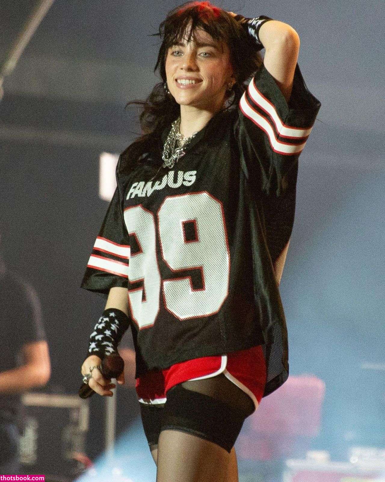 Billie Eilish Nude Photos #13 411240