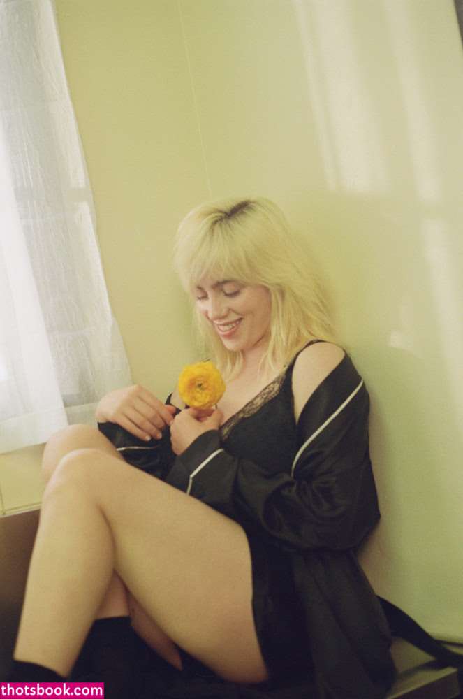 Billie Eilish Nude Photos #14 411251