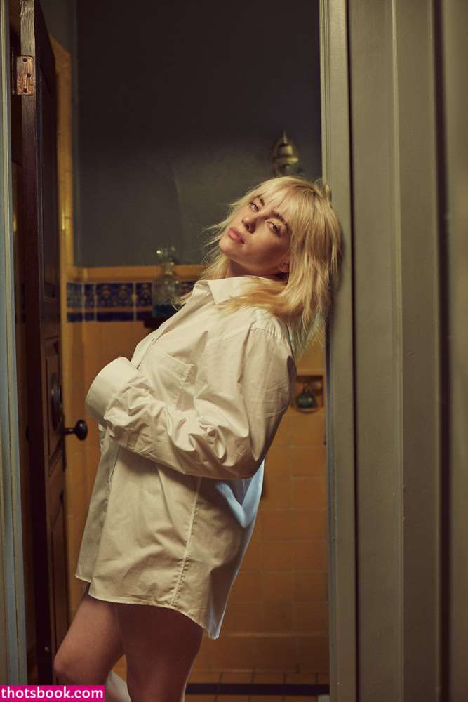 Billie Eilish Nude Photos #14 411265