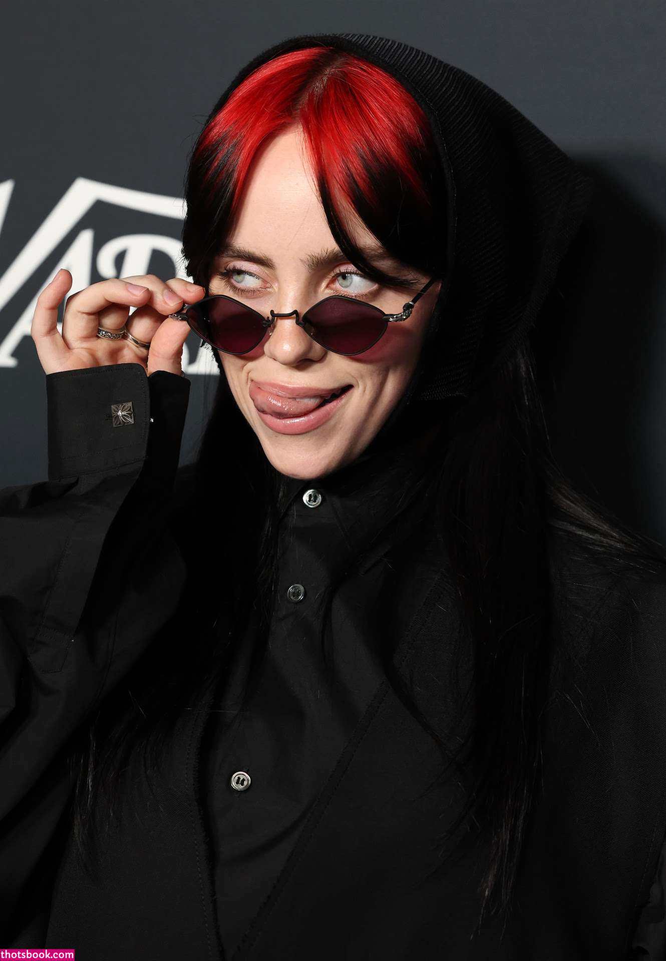 Billie Eilish Nude Photos #24 412386