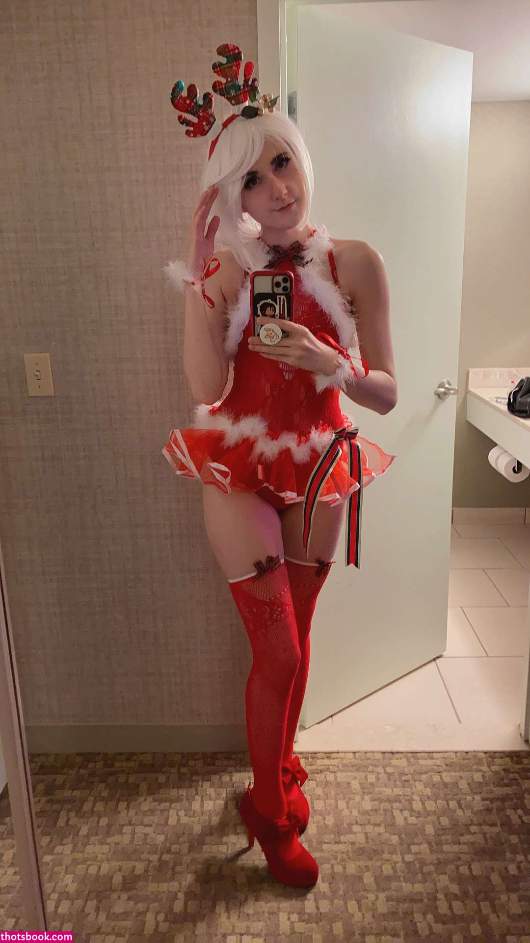 Labinnak Mangoloo Nude Photos #7 413558