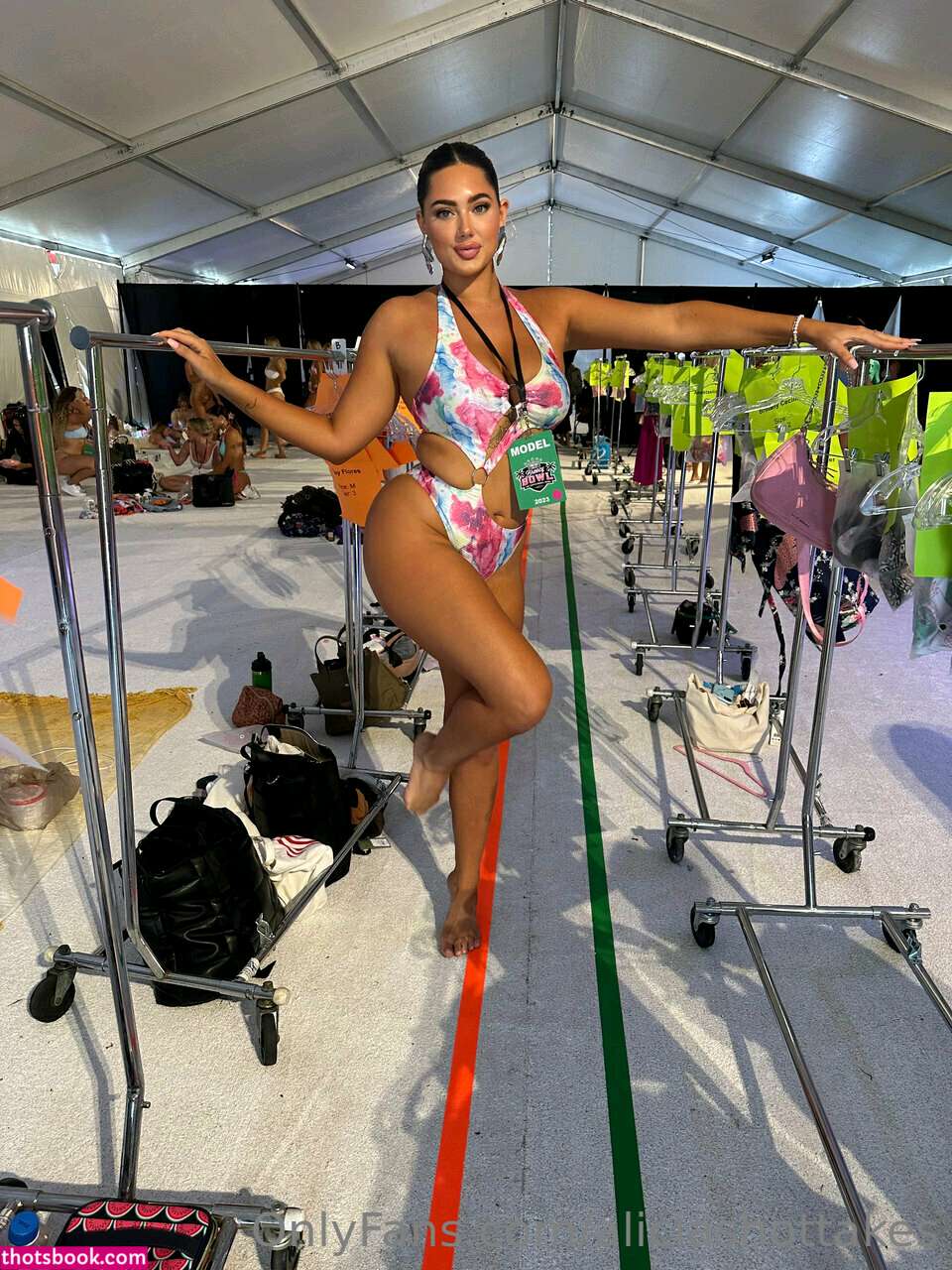 Aliciahottakes Livinlavialicia Nude OnlyFans Photos #6 379864