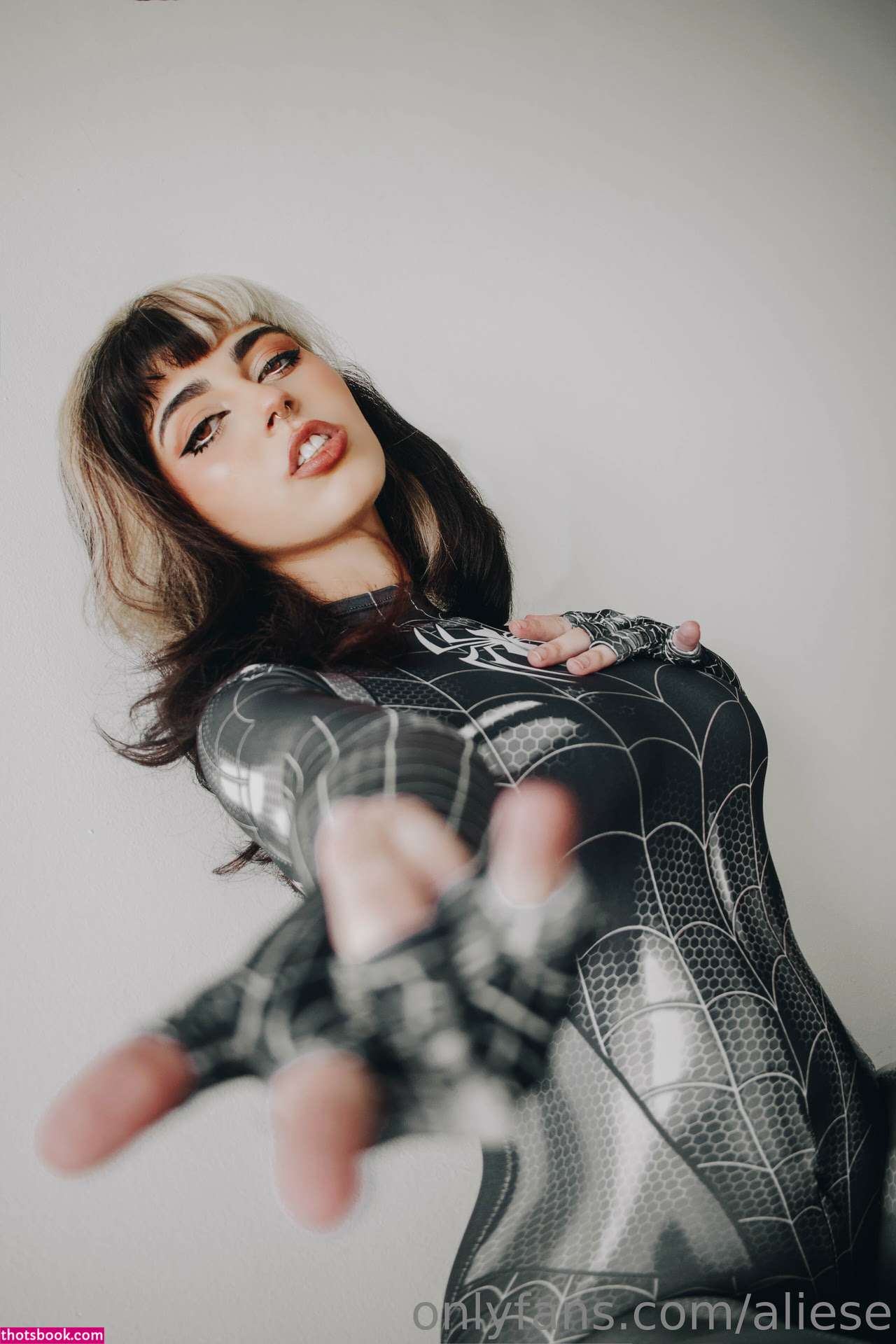 Aliese alieseoff Nude OnlyFans Photos #8 390842