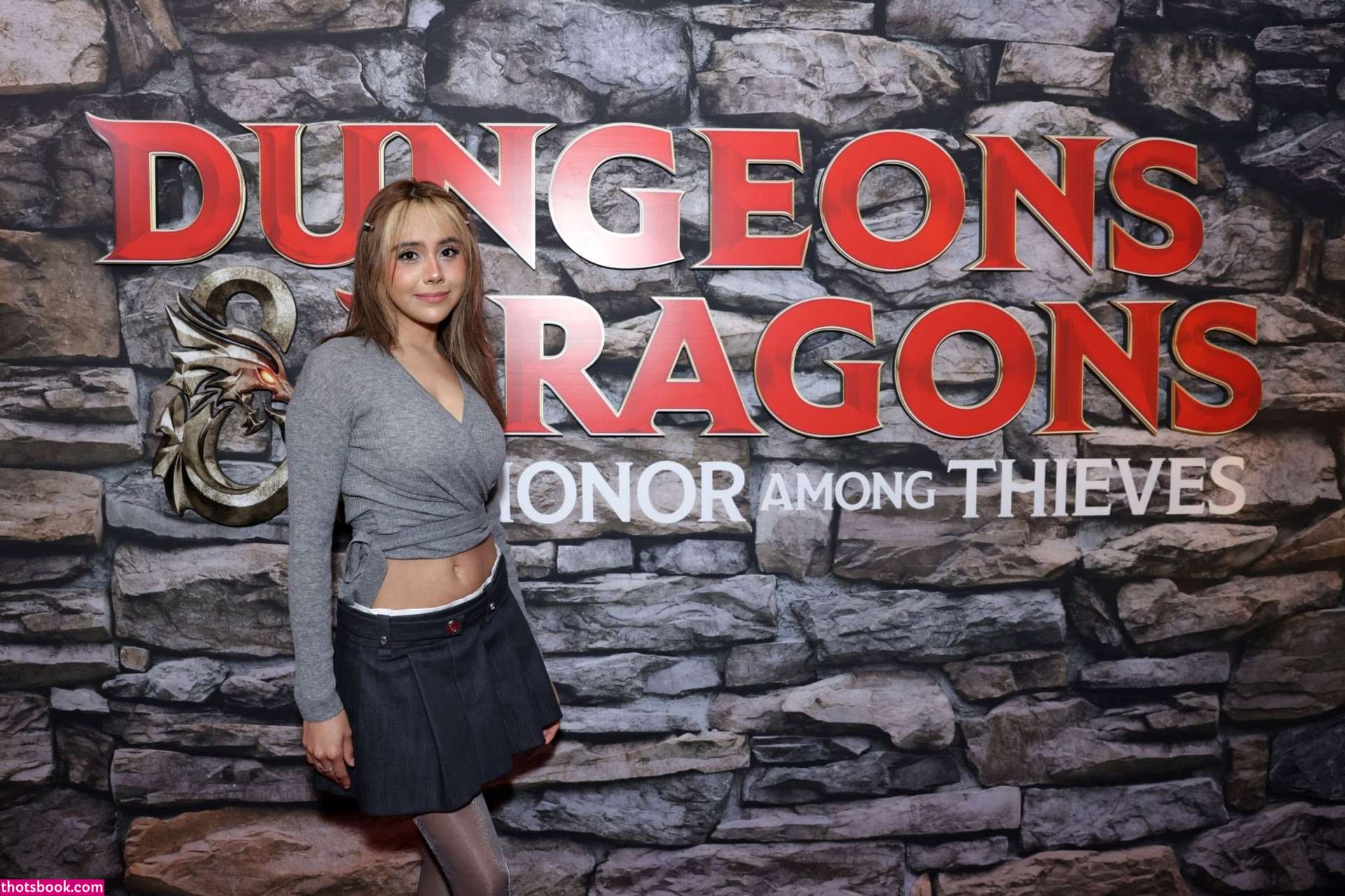 Neekolul neeko Nude Photos #2 388849