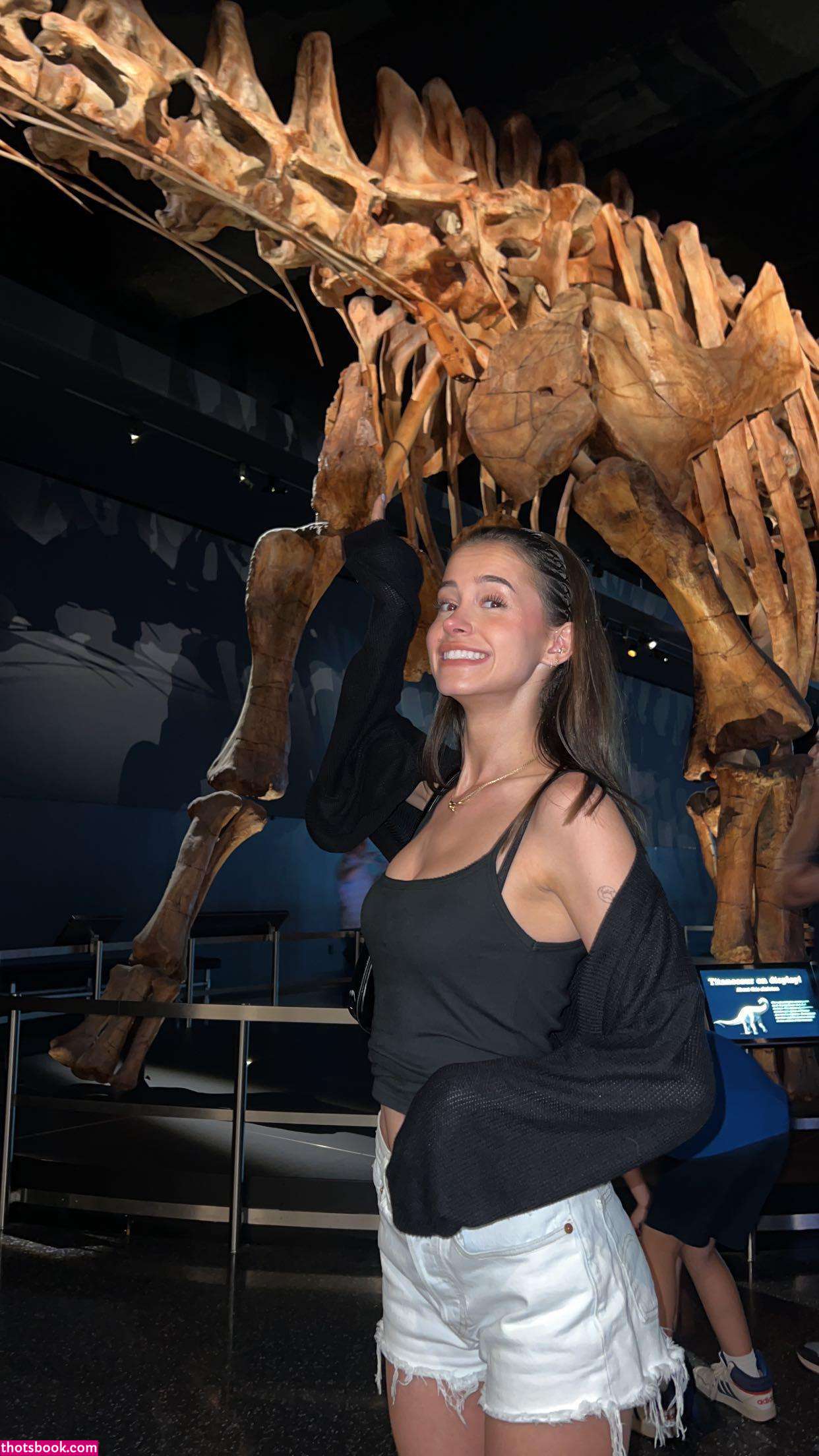 Lea Elui Nude OnlyFans Photos #2 406642