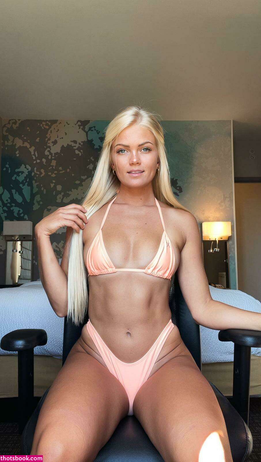 Nellie Cronen Nude OnlyFans Photos #7 407518