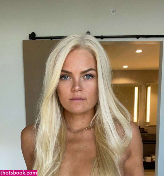 Nellie Cronen Nude OnlyFans Photos #9 407987