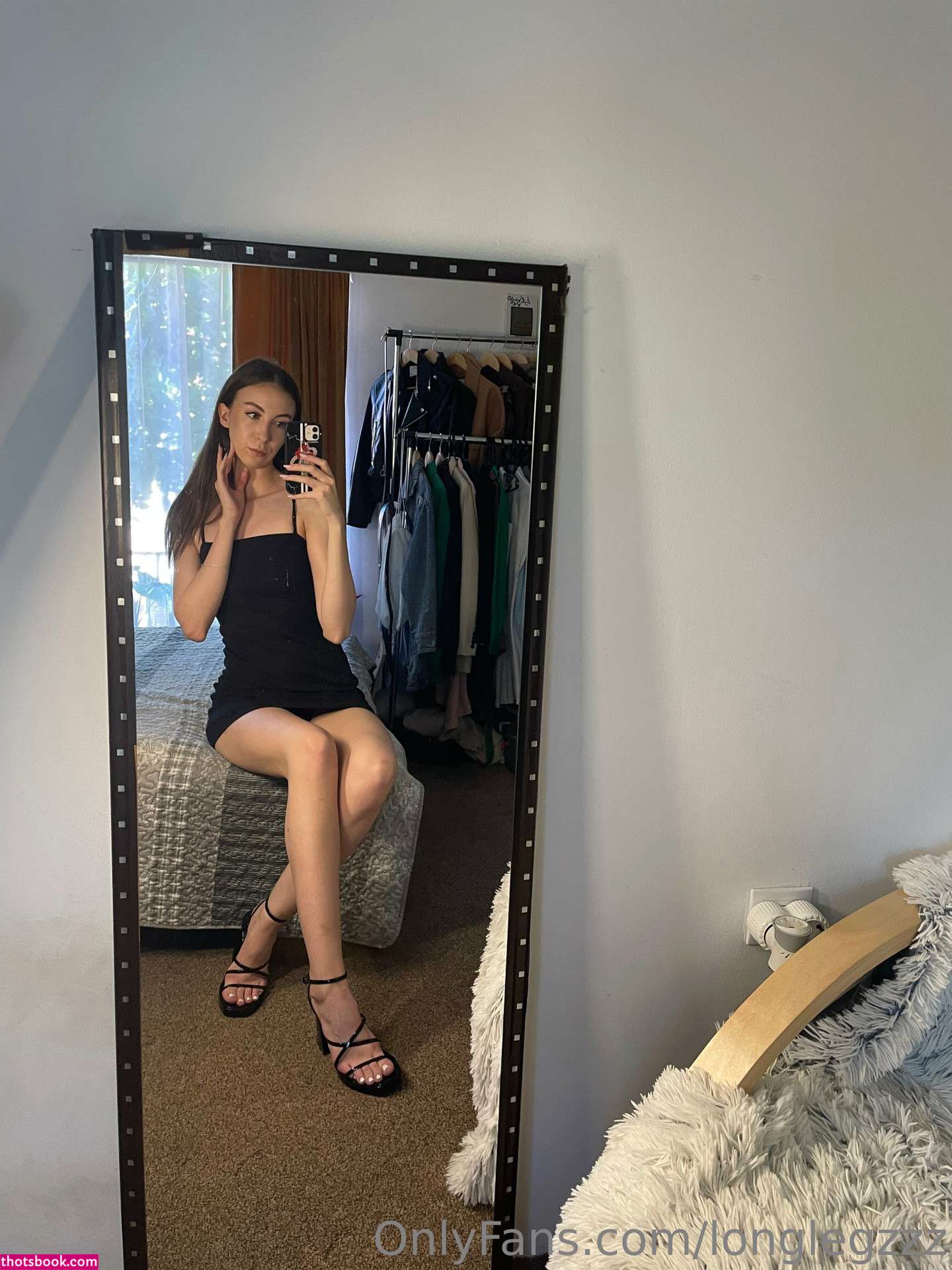 Longlegzzz Nude OnlyFans Photos #9 1228711