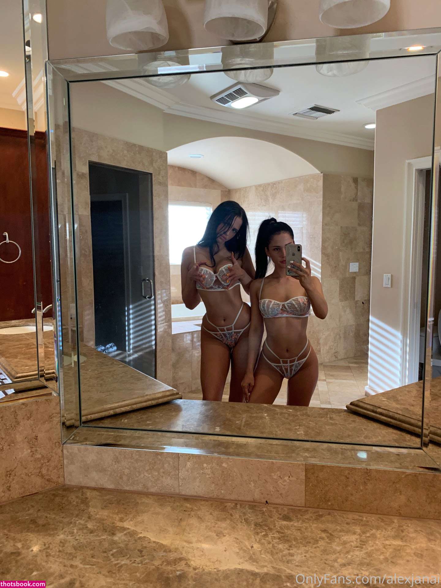 Alex Janai Nude OnlyFans Photos #13 1231007