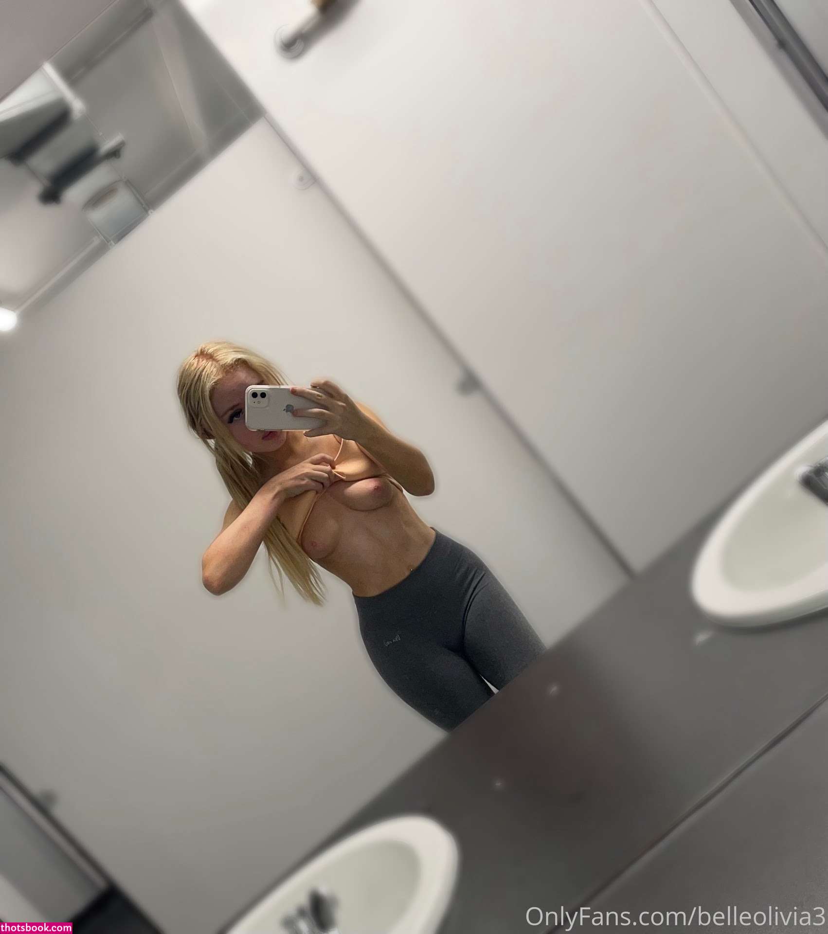 Belle Olivia belleolivia3 Nude OnlyFans Photos #8 1197002