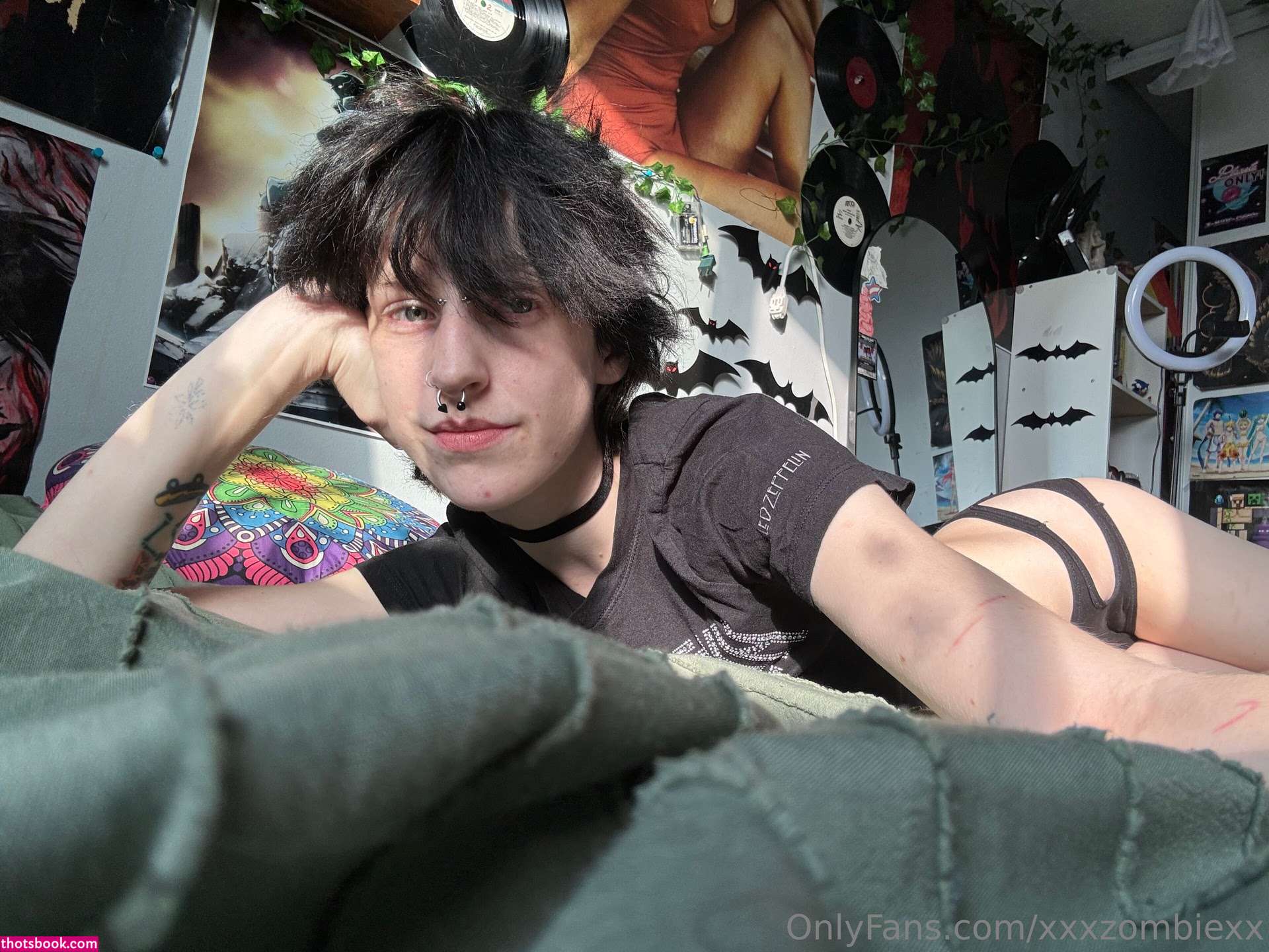 XXXZOMBIEZX Nude OnlyFans Photos #9 1217922