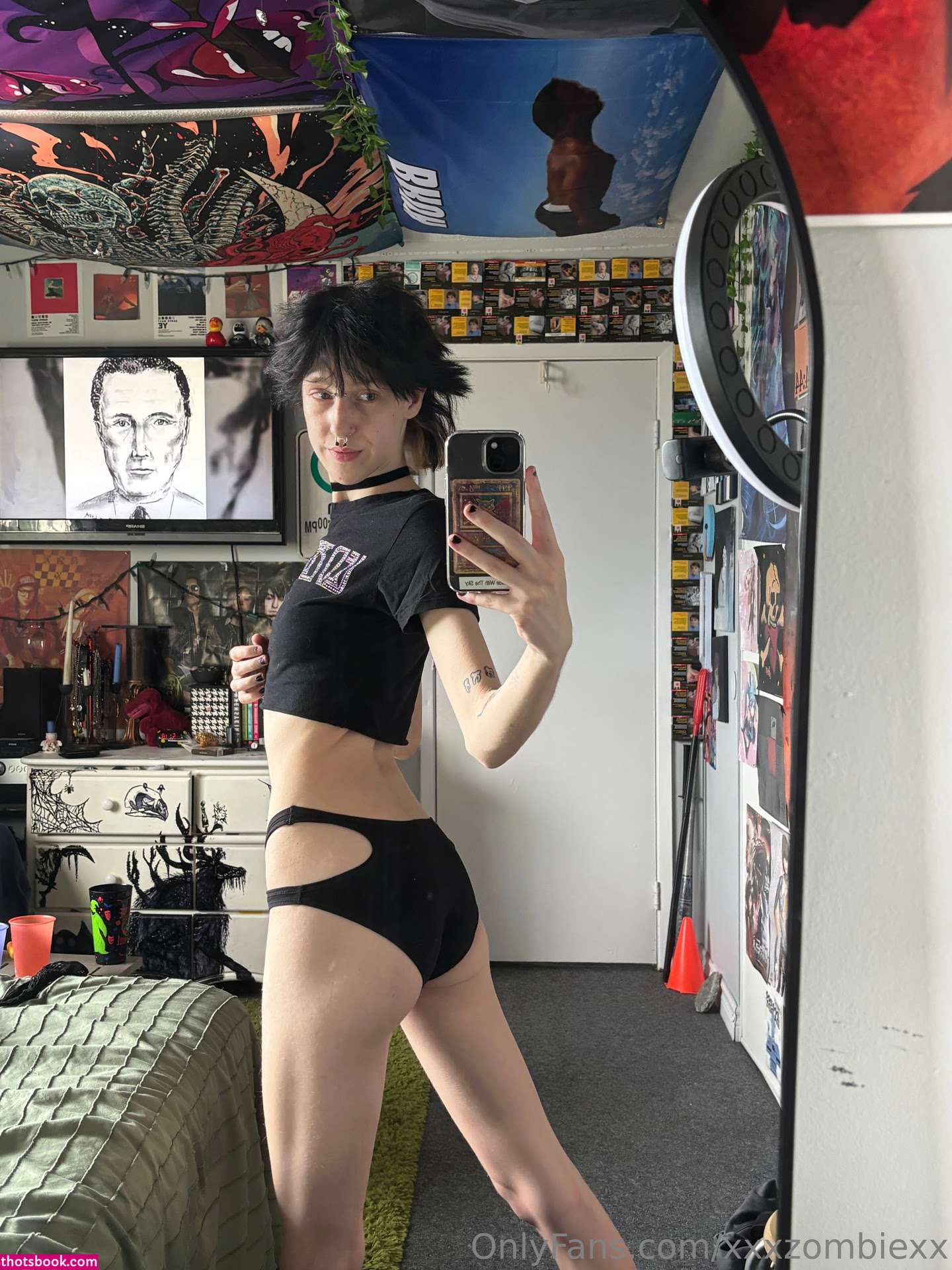 XXXZOMBIEZX Nude OnlyFans Photos #9 1217925