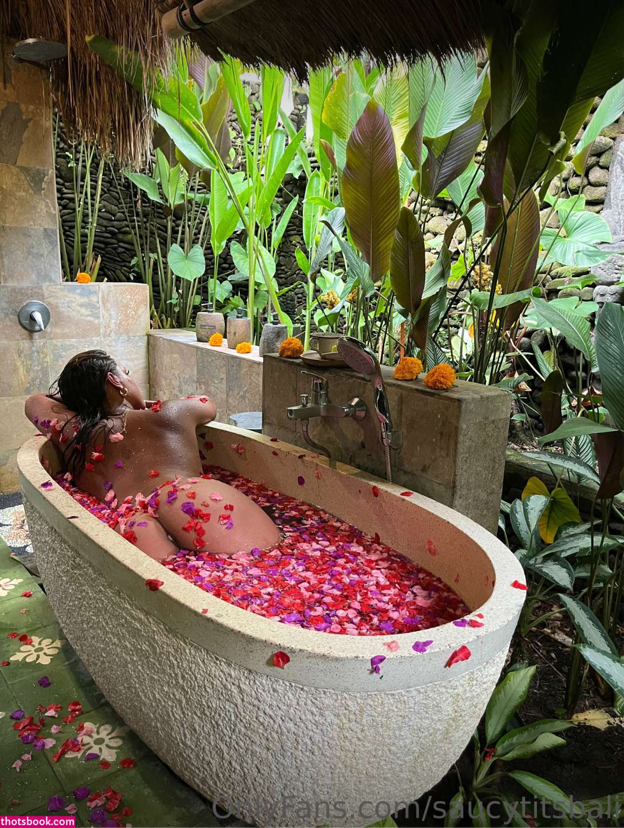 Alanna pow alannasworldx saucytitsbali Nude OnlyFans Photos #2 1250676