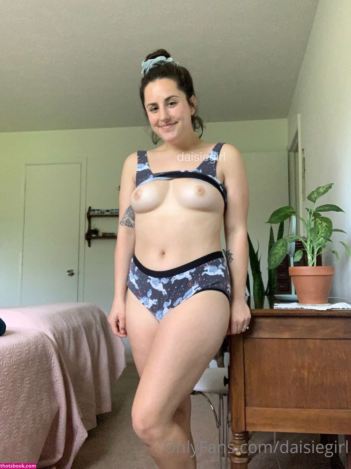 dimepiece petite wife daisiegirl Nude OnlyFans Photos #2 1199038