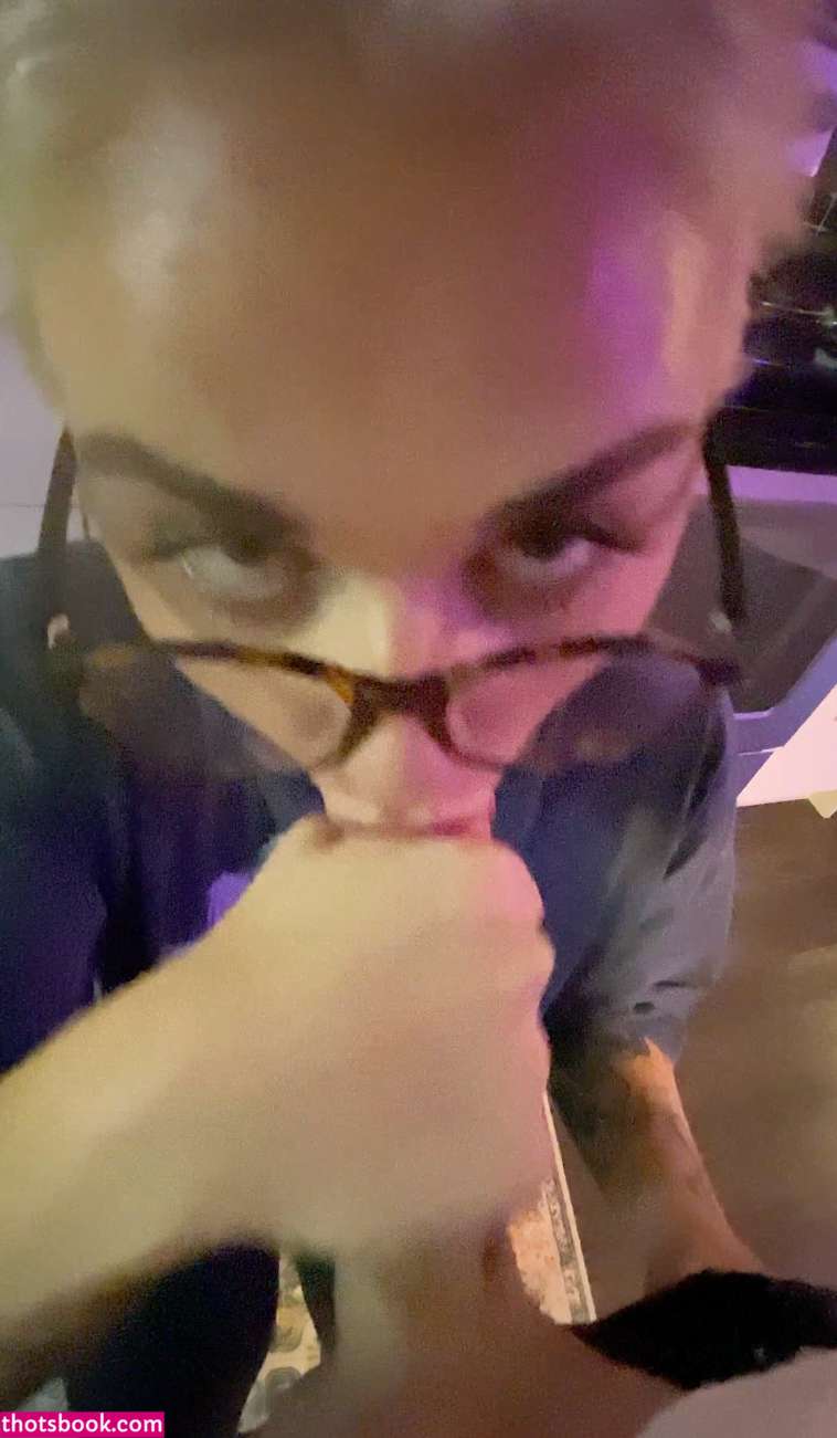 Carlysayshi Hungarian Princess Carly H Nude Leaks OnlyFans Photos #6 1831847