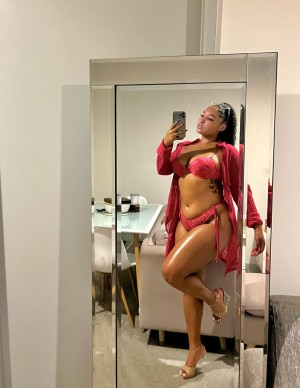 Melanadavids Nude Leaks OnlyFans Photos #2