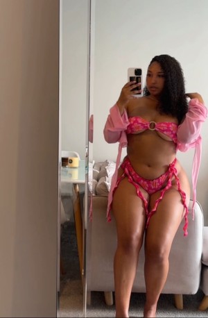 Melanadavids Nude Leaks OnlyFans Photos #6