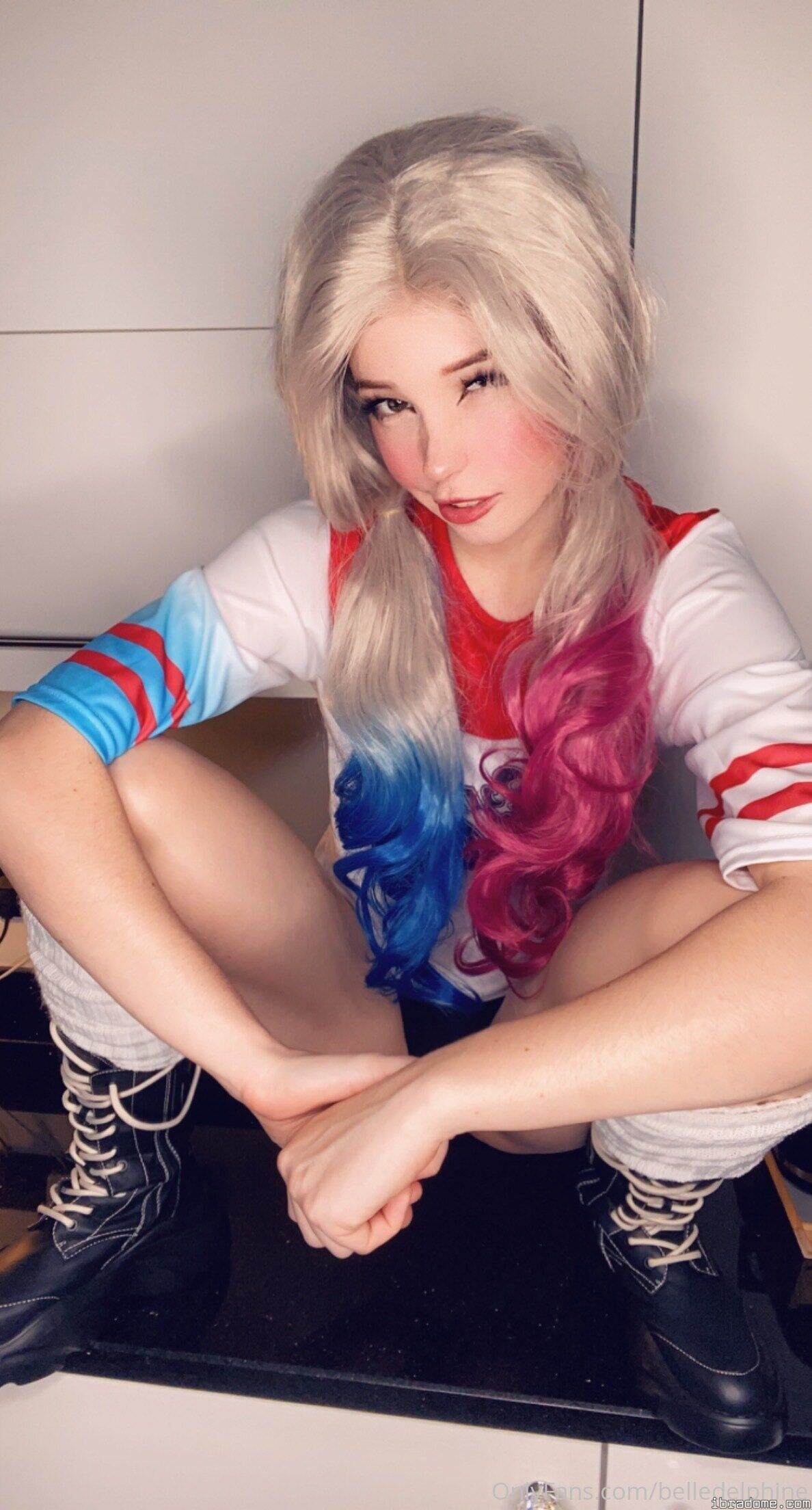 Belle Delphine Harley Quinn Cosplay Set Leaked Photos 59596