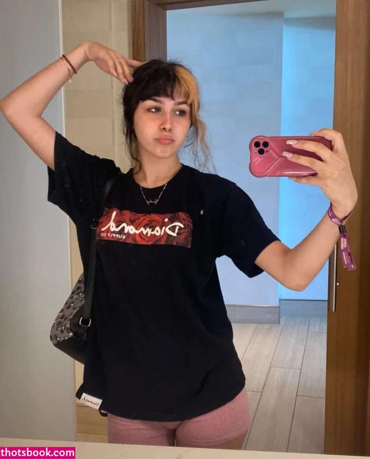 Emilybebe  Vivispeed Nude OnlyFans Photos #2 343971