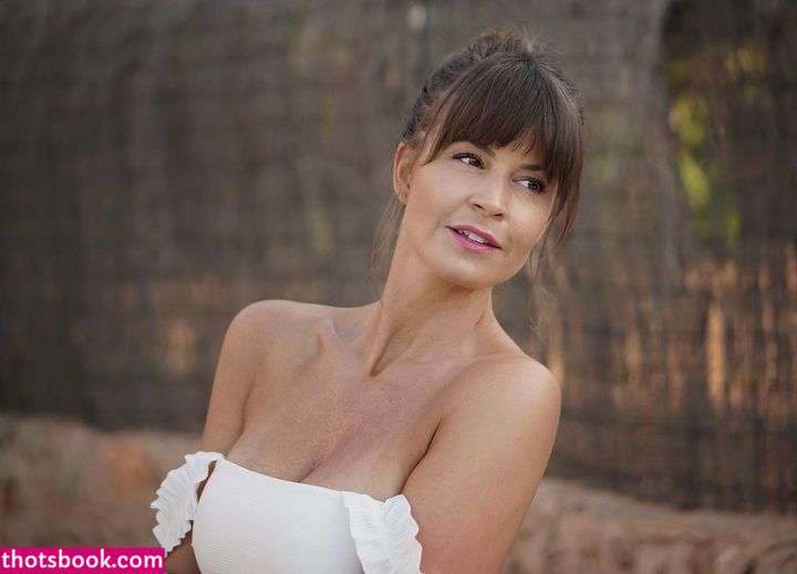 jennygrateful Nude OnlyFans Photos #1 358123