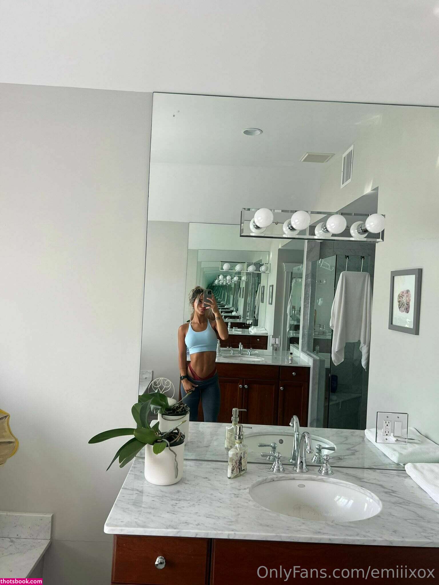 Emelyexo  Emelyeender Nude OnlyFans Photos #10 349356