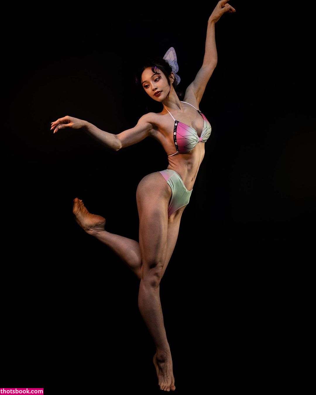 Yuan Herong Nude Photos #8 349627