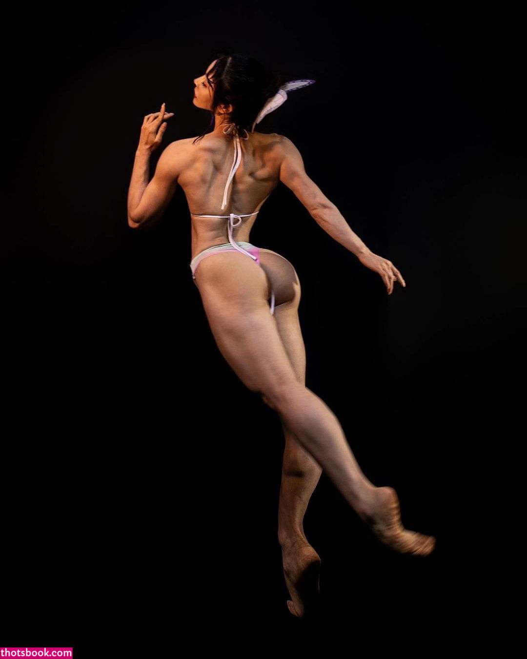 Yuan Herong Nude Photos #8 349634