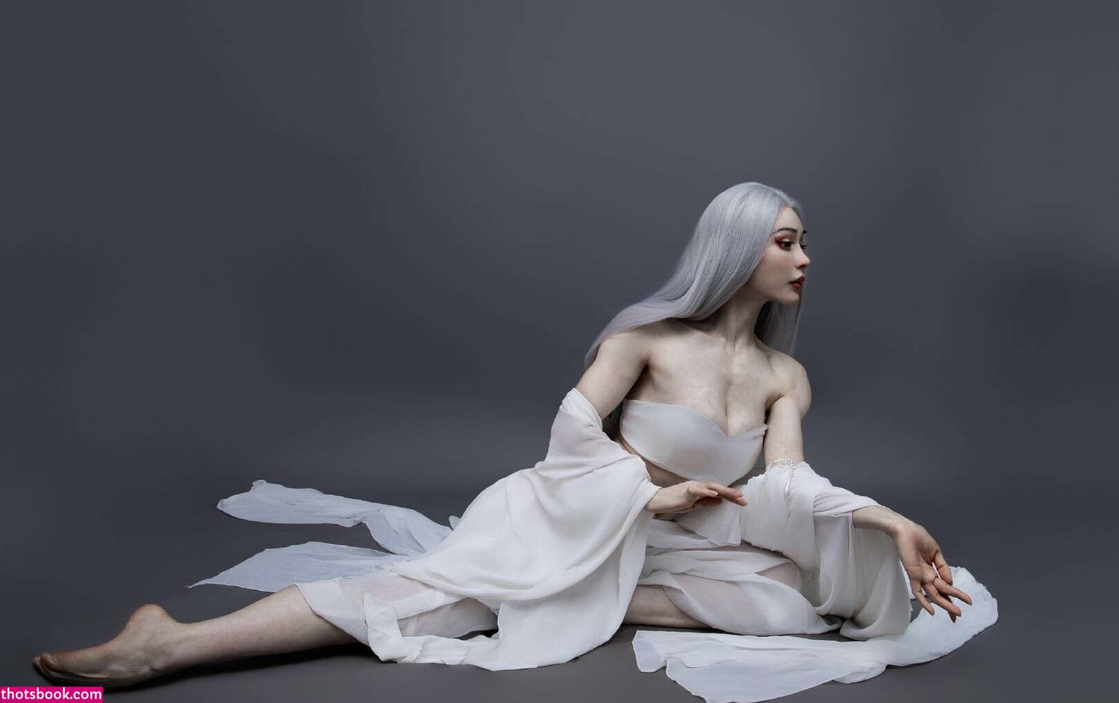 Yuan Herong Nude Photos #9 349638