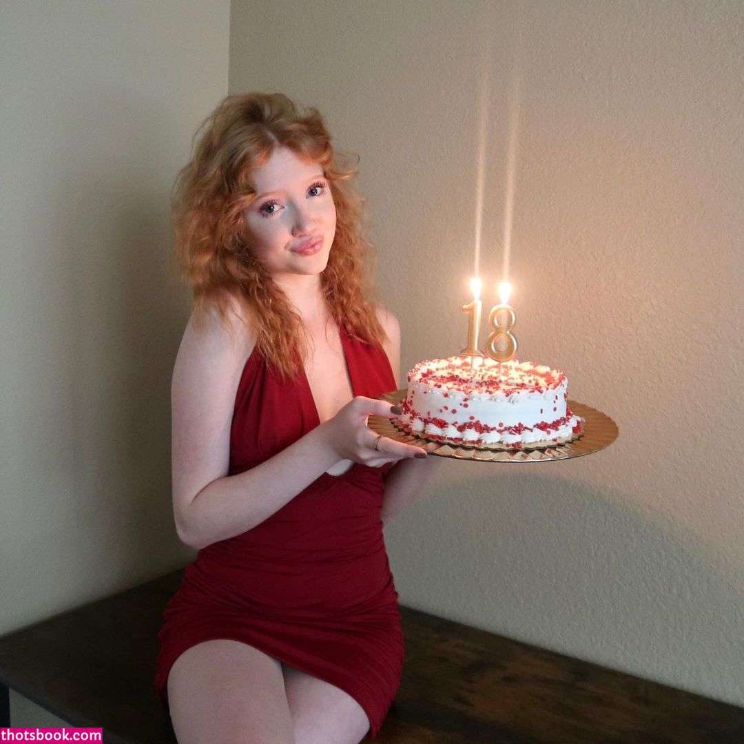 Makenna Kelly Lifewithmak Nude OnlyFans Photos #1 377707