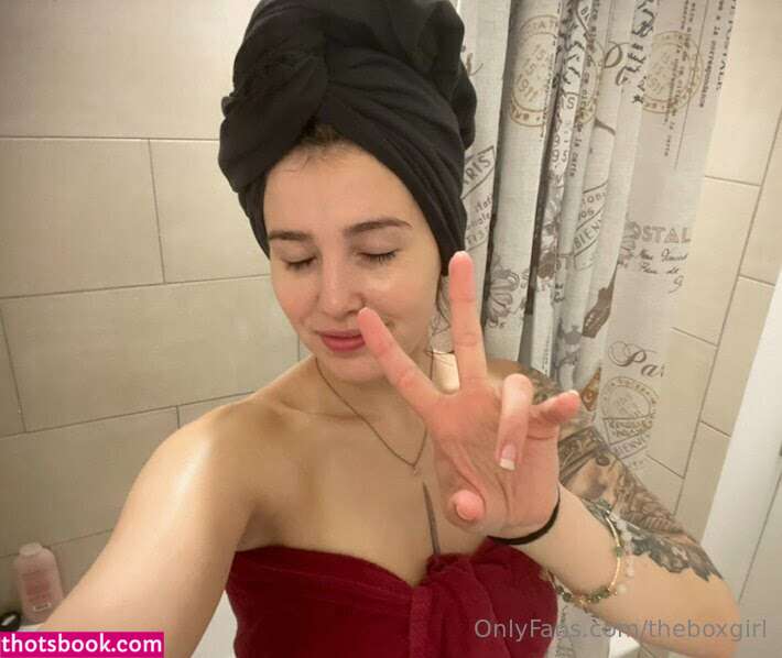 theboxgirl alyssaohsofamous Nude OnlyFans Photos #1 1103146